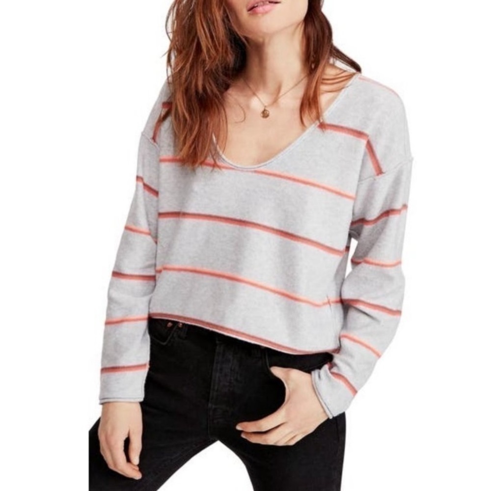 Free People Make You Mine Grey & Pink Striped Cropped Knit Sweater Size Medium